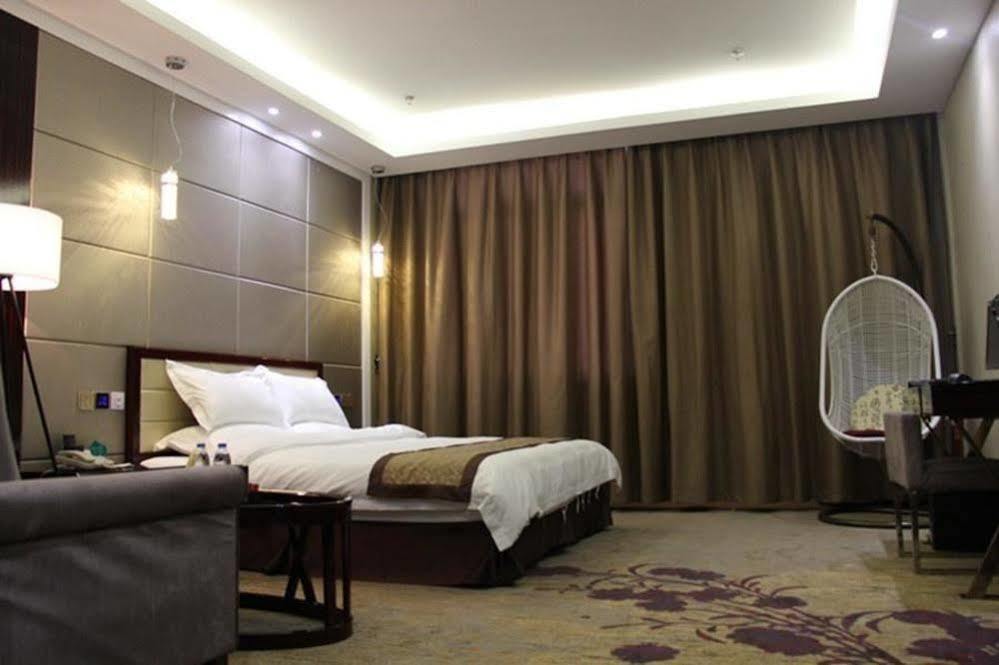 Art Hotel Vienna- Luoyang Luoyang  Eksteriør bilde